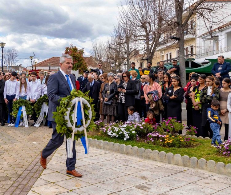 Με λαμπρότητα ο εορτασμός της 25ης Μαρτίου στο Δήμο Σοφάδων