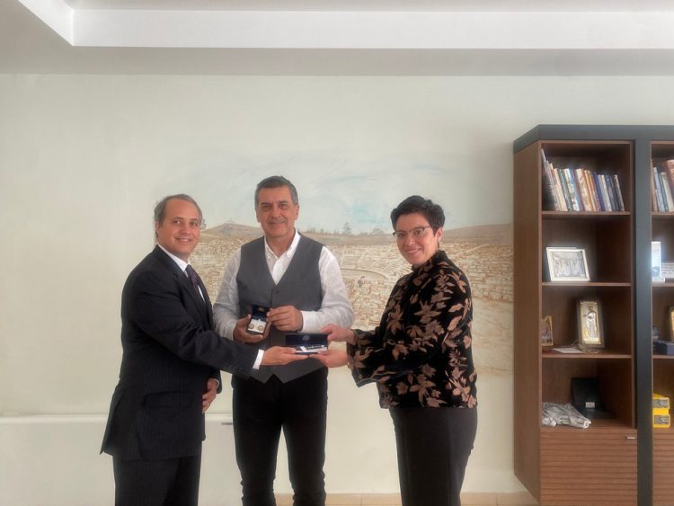 Με τον Πρόξενο των Ηνωμένων Πολιτειών Αμερικής  στη Θεσσαλονίκη συναντήθηκε ο  Κουρέτας