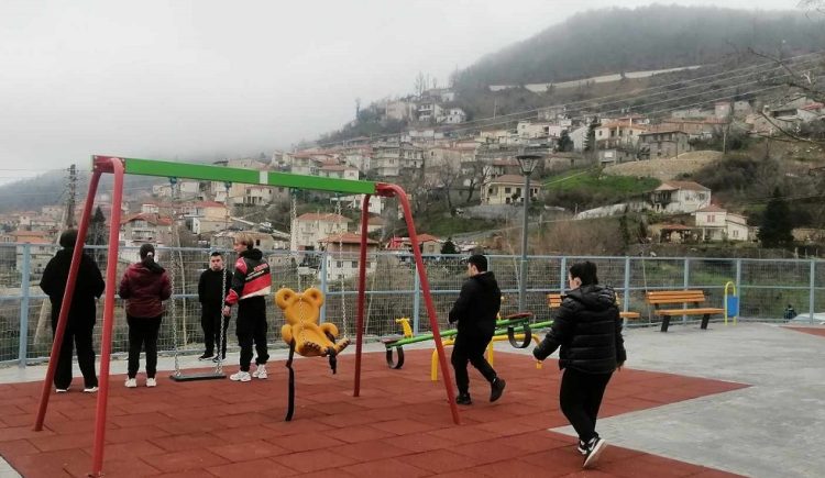 ΑΠΟΔΟΘΗΚΕ ΣΤΑ ΠΑΙΔΙΑ ΠΑΙΔΙΚΗ ΧΑΡΑ ΦΙΛΙΚΗ ΣΤΑ ΑΜΕΑ ΣΤΟ ΜΟΡΦΟΒΟΥΝΙ