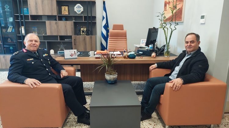 Επίσκεψη του Αστυνομικού Διευθυντή Καρδίτσας στον Δήμαρχο Καρδίτσας
