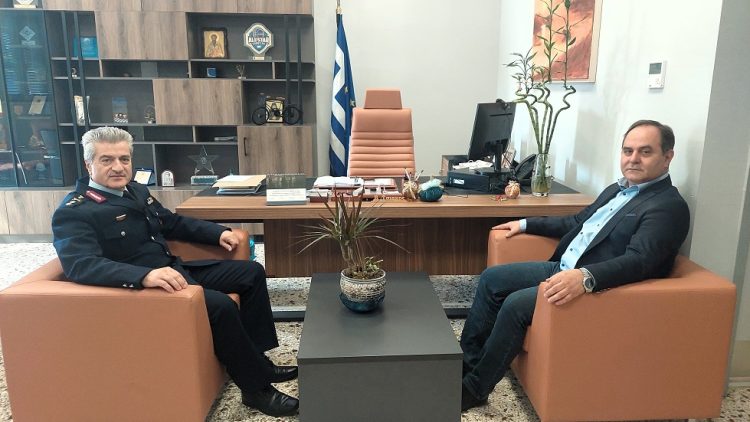 Επίσκεψη του Γενικού Αστυνομικού Διευθυντή Θεσσαλίας στον Δήμαρχο Καρδίτσας