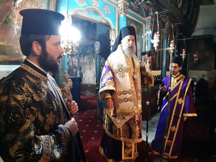 Ακολουθία των Προηγιασμένων Τιμίων Δώρων στον Ι.Ν. Αγίου Χαραλάμπους Παλαμά