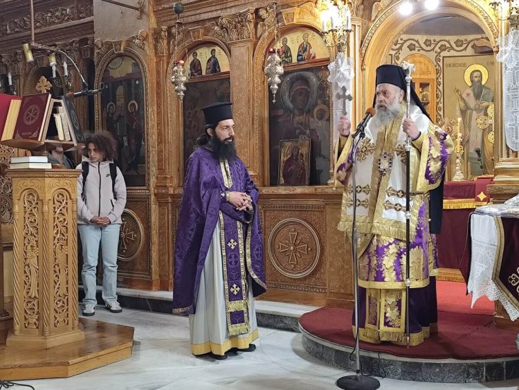 Ακολουθία των Προηγιασμένων Τιμίων Δώρων στον Ι. Ν. Κοιμήσεως της Θεοτόκου Μουζακίου