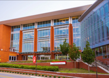 Καρκίνος στο Πανεπιστήμιο – Πάνω από 150 φοιτητές στη Βόρεια Καρολίνα νόσησαν έπειτα από έκθεση σε τοξικές ουσίες