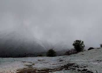 Απριλιάτικη χιονόπτωση στις κορυφές… βροχόπτωση στην ορεινή Αργιθέα