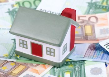 ΕΝΦΙΑ: Πόσο θα πληρώσουν φέτος οι ιδιοκτήτες ακινήτων – Πότε εξοφλείται η πρώτη δόση