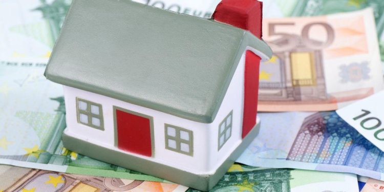ΕΝΦΙΑ: Πόσο θα πληρώσουν φέτος οι ιδιοκτήτες ακινήτων – Πότε εξοφλείται η πρώτη δόση