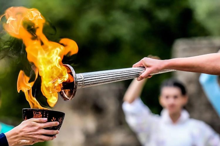 Προσωρινές κυκλοφοριακές ρυθμίσεις κατά τη διεξαγωγή της Λαμπαδηδρομίας σε περιοχές της Θεσσαλίας