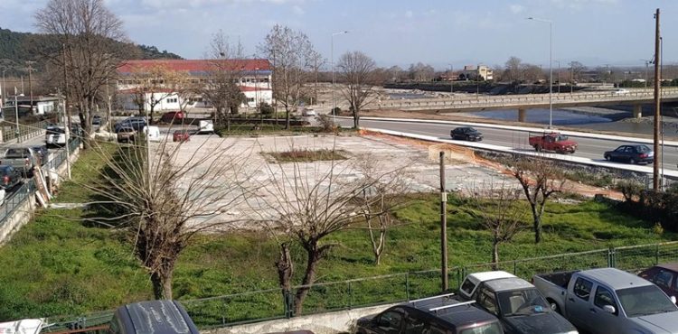Αναξιοποίητο παραμένει ακόμη το οικόπεδο του παλιού Κέντρου Υγείας Μουζακίου