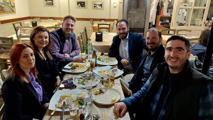 Οι καλές παρέες νικάνε πάντα…