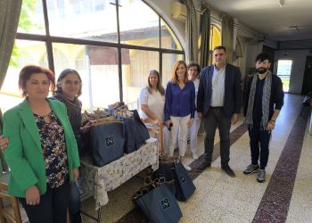 Πασχαλινό καλάθι σε προνοιακές δομές από την Περιφέρεια Θεσσαλίας