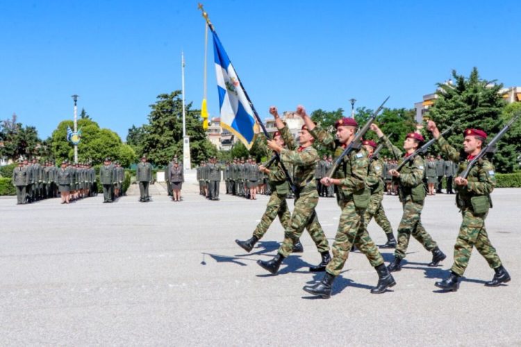 Επίδοση ξιφών στην 1η Στρατιά