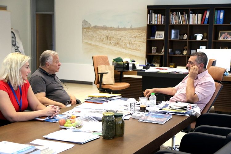 Συνάντηση Περιφερειάρχη με τον Πρόεδρο του “Χαμόγελου του Παιδιού” Κ. Γιαννόπουλο