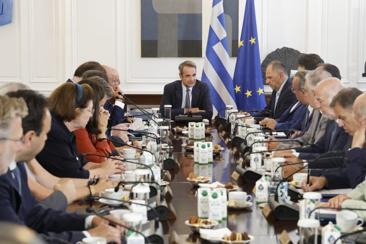 Το κουμπί του ανασχηματισμού αναμένεται να πατήσει ο πρωθυπουργός..