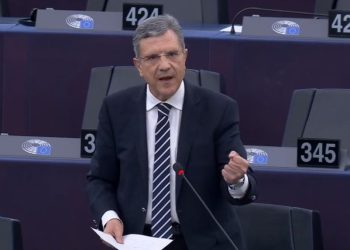 Γ. ΑΥΤΙΑΣ ΣΕ ΚΟΜΙΣΙΟΝ: Άμεση αποζημίωση στους πληγέντες από τη θεομηνία στα νησιά