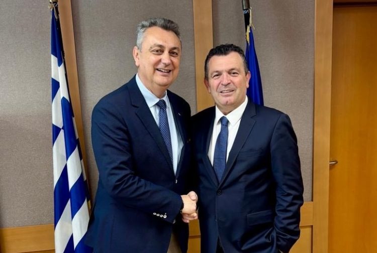 Συνάντηση Κωτσού – Μπουκώρου για κτηματολόγιο και Θεσσαλία