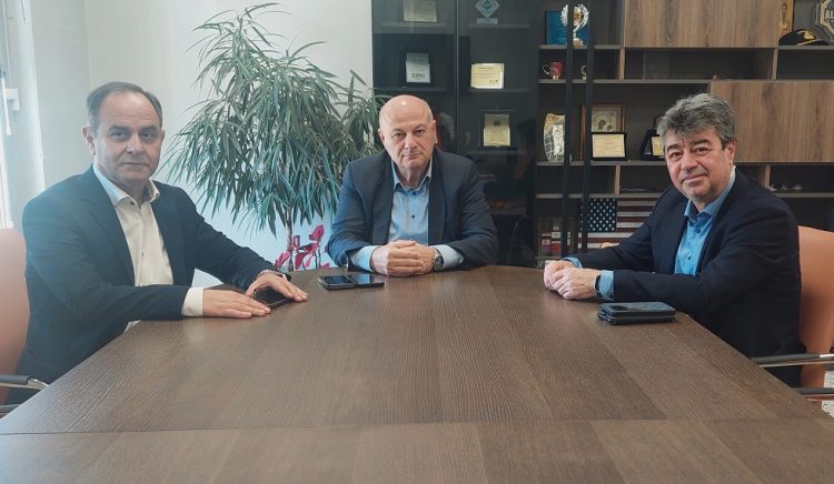 Σύσκεψη στο Δημαρχείο Καρδίτσας για τις υποδομές και την ανάπτυξη του πανεπιστημίου Θεσσαλίας