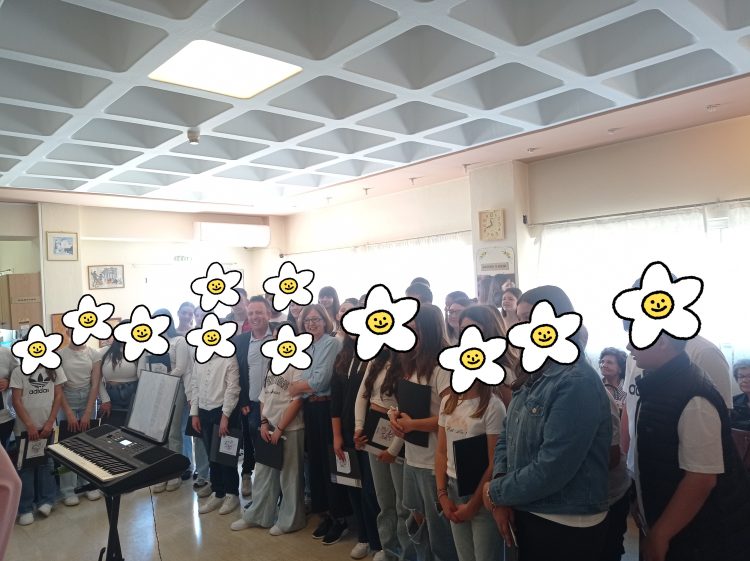 ΣΤΟ ΚΑΠΗ ΤΟΥ ΔΗΜΟΥ ΣΟΦΑΔΩΝ Η ΧΟΡΩΔΙΑ ΤΟΥ 1ΟΥ ΓΥΜΝΑΣΙΟΥ ΣΟΦΑΔΩΝ