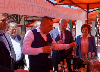 Ο Δημ. Κουρέτας στο 3ο Φεστιβάλ Οίνου στην Καρδίτσα