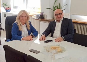 Συνάντηση Σπάνια  με τη διοικήτρια του Γενικού Νοσοκομείου Καρδίτσας