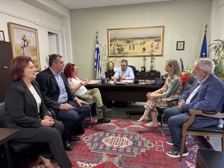 ΣΥΝΑΝΤΗΣΗ ΚΟΥΡΕΤΑ ΜΕ ΦΟΡΕΙΣ ΚΑΙ ΕΚΠΡΟΣΩΠΟΥΣ ΣΥΛΛΟΓΩΝ ΤΗΣ Π.Ε. ΚΑΡΔΙΤΣΑΣ