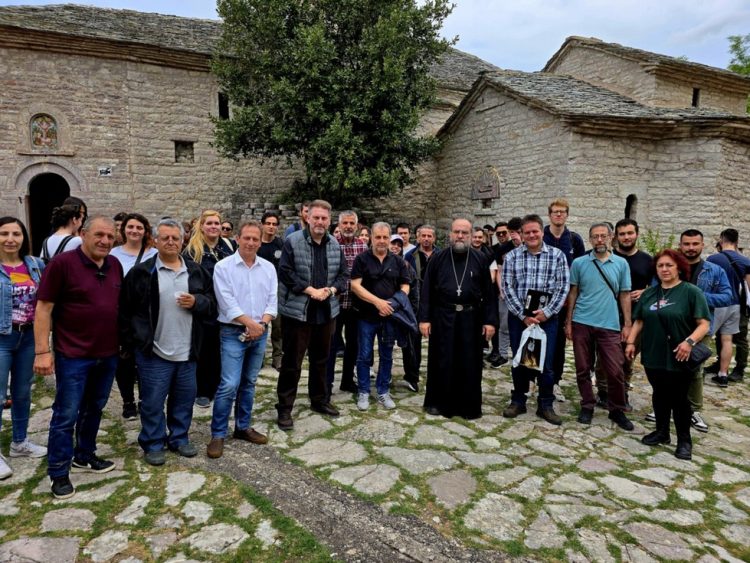 Οι σύνεδροι του 12ου Πανελλήνιου Λιβαδοπονικού Συνεδρίου στην Αργιθέα