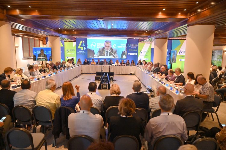 Εύσημα στην Περιφέρεια Θεσσαλίας από εκπροσώπους της Ε.Ε. και Υπουργείων