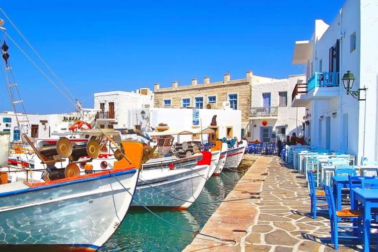 Πάρος!… Η νέα Μύκονος;…