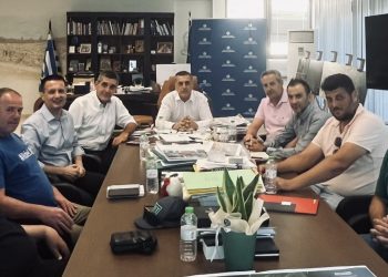 Συνεργασία του Δημήτρη Κουρέτα με τους επικεφαλής παρατάξεων της αντιπολίτευσης στον Δήμο Καρδίτσας