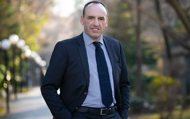 Η επιστροφή του Καραγιάννη…!