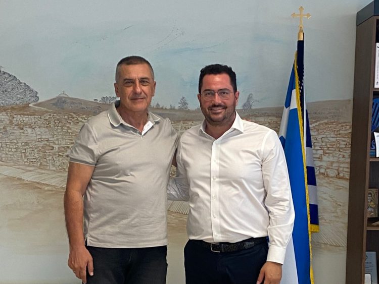 Συνάντηση Δημ. Κουρέτα με τον Γραμματέα της Κ.Π.Ε. του ΠΑΣΟΚ Ανδρέα Σπυρόπουλο