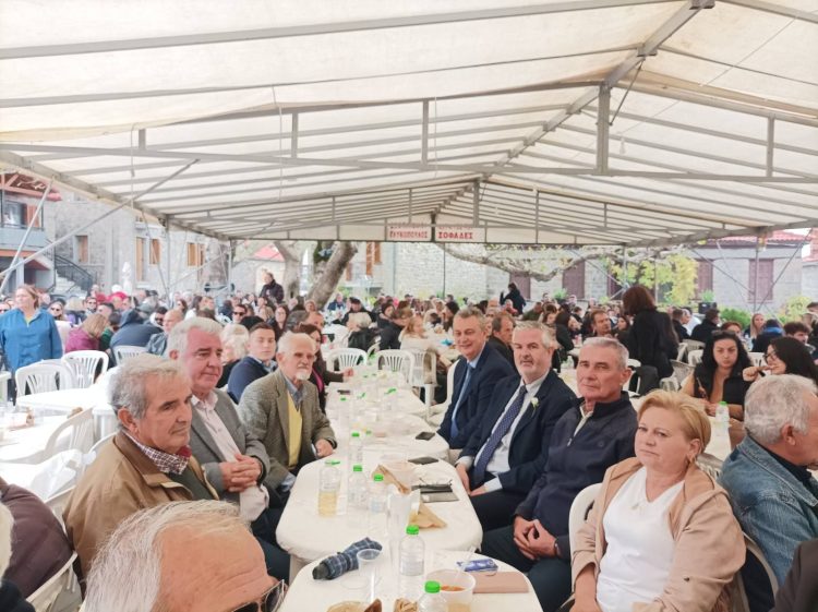 Αποκαλυπτήρια της Προτομής της Πολύτεκνης Ελληνίδας Μάνας στη Δ.Κ. Ρεντίνας και 17η Γιορτή Τσίπουρου