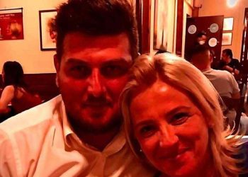 Η πολιτικά διχασμένη προσωπικότητα Καλλια..!!!!