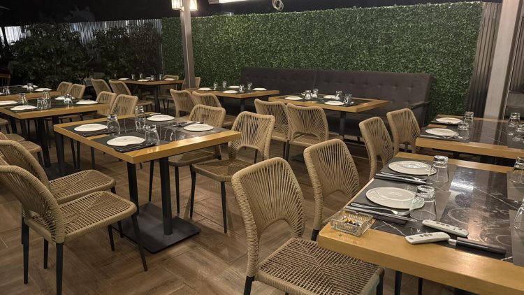 Κανονικά η λειτουργία των επιχειρήσεων στην πλατεία Δικαστηρίων και η πρόσβαση του κοινού προς αυτές