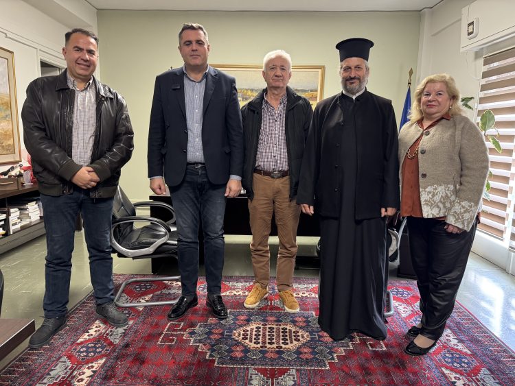 Εθιμοτυπική επίσκεψη του νέου Διοικητικού Συμβουλίου των Πολυτέκνων Καρδίτσας στον Αντιπεριφερειάρχη