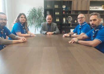 Επίσκεψη των προσκόπων Καρδίτσας στον Δήμαρχο κ. Βασίλη Τσιάκο