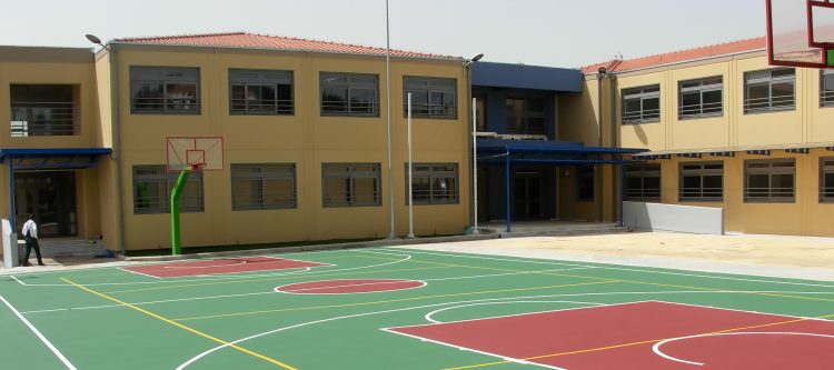 Μαχαιρώθηκαν μαθήτριες σε σχολείο στην Κυψέλη !!Τραυματισμένη μια 14χρονη..