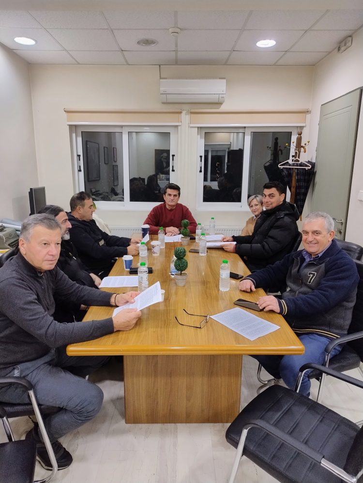 ΑΠΟΦΑΣΗ ΠΡΟΚΗΡΥΞΗΣ 24ης ΠΑΝΚΑΡΔΙΤΣΙΩΤΙΚΗΣ ΑΠΕΡΓΙΑΣ ΓΙΑ ΤΟΝ ΙΔΙΩΤΙΚΟ ΤΟΜΕΑ ΓΙΑ ΤΙΣ 16 ΔΕΚΕΜΒΡΗ ΑΠΟ ΤΗΝ ΔΙΟΙΚΗΣΗ ΤΟΥ ΕΡΓΑΤΙΚΟΥ ΚΕΝΤΡΟΥ ΚΑΡΔΙΤΣΑΣ