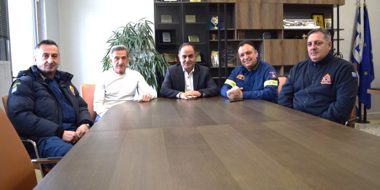 Επίσκεψη του νέου διοικητή Π.Υ. Ν. Καρδίτσας στον Δήμαρχο Καρδίτσας