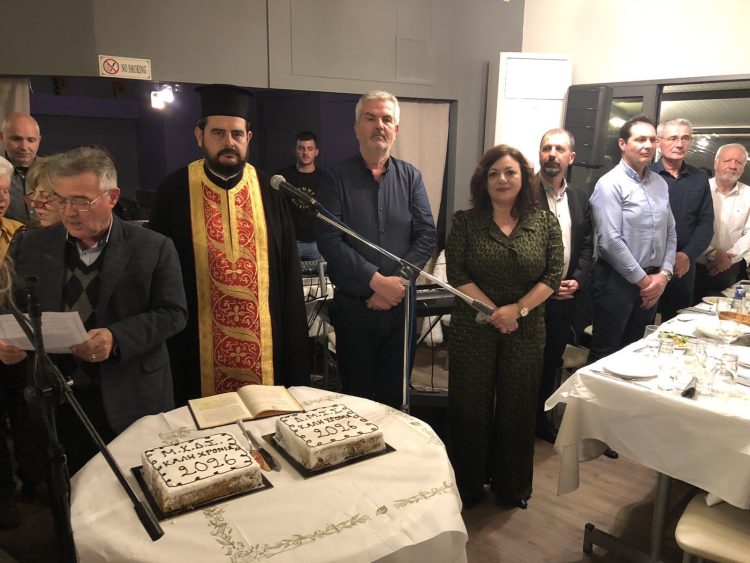 Κοπή της πρωτοχρονιάτικης πίτας της Δημοτικής Μουσικής Σχολής Σοφάδων και Μικτής Χορωδίας Δήμου Σοφάδων