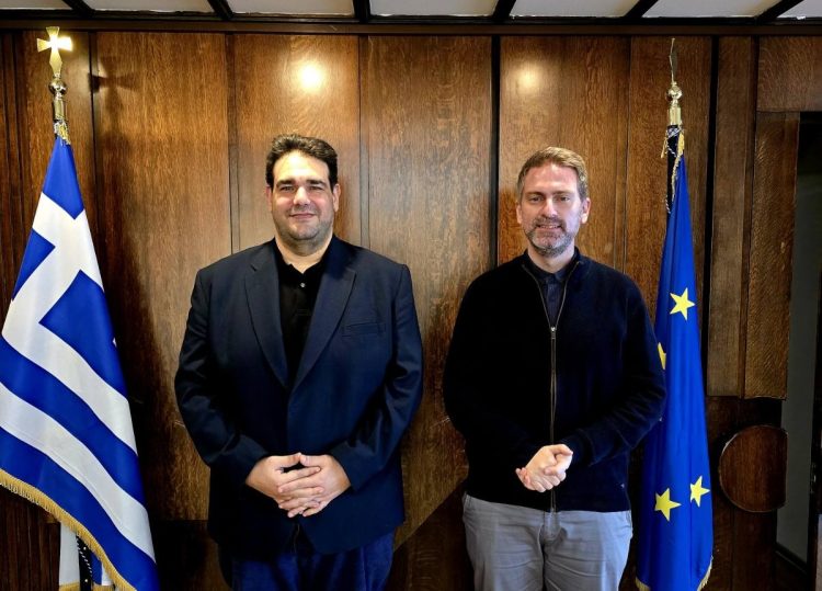 Συνάντηση ειδικού αυτοδιοικητικού βάρους Α. Στεργίου με Θ. Λιβάνιο στο ΥΠ.ΕΣ.