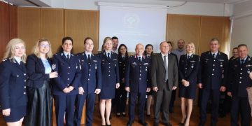 Σε ιδιαίτερα συγκινησιακό κλίμα η τελετή παράδοσης – παραλαβής της Γενικής Περιφερειακής Αστυνομικής Διεύθυνσης Θεσσαλίας στο Αστυνομικό Μέγαρο Λάρισας