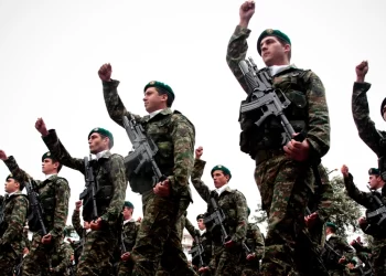 Από σήμερα η νέα εποχή στη στρατιωτική θητεία: Σε εφαρμογή το νέο μοντέλο, όλες οι αλλαγές που προβλέπονται