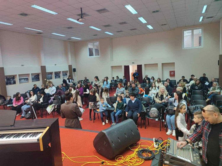 Με επιτυχία πραγματοποιήθηκε η συναυλία του Δημοτικού Ωδείου Μουζακίου