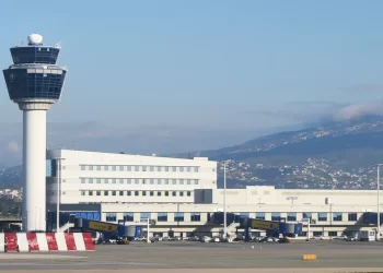 Αναστάτωση στο «Ελευθέριος Βενιζέλος»: Πιάστηκαν στα χέρια στον χώρο αναμονής του αεροδρομίου