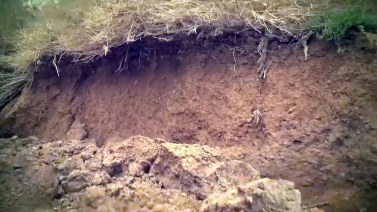 Πατέρας και γιος καταπλακώθηκαν από πέτρες και χώματα