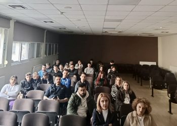 Ενημερωτική δράση για εργασιακά και ασφαλιστικά ζητήματα στην Καρδίτσα