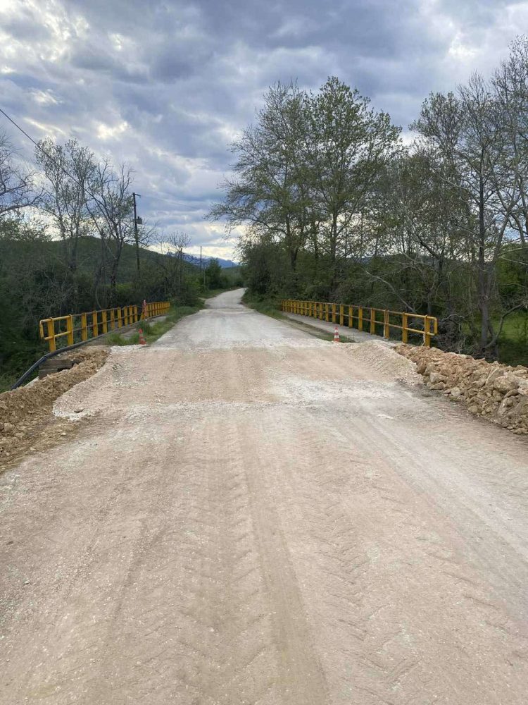 Αποκαταστάθηκε η κυκλοφορία στη γέφυρα στη θέση «Μαυρονέρια» Καλλιφωνίου