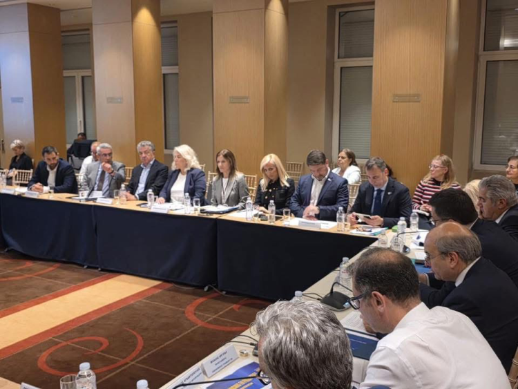 Σύσκεψη υπό τον Κωστή Χατζηδάκη για το «Νέο Πολυετές Δημοσιονομικό Πλαίσιο   2028-2034»