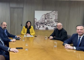 Συνάντηση Σπάνια με την Υπουργό Εργασίας και Κοινωνικής Ασφάλισης
